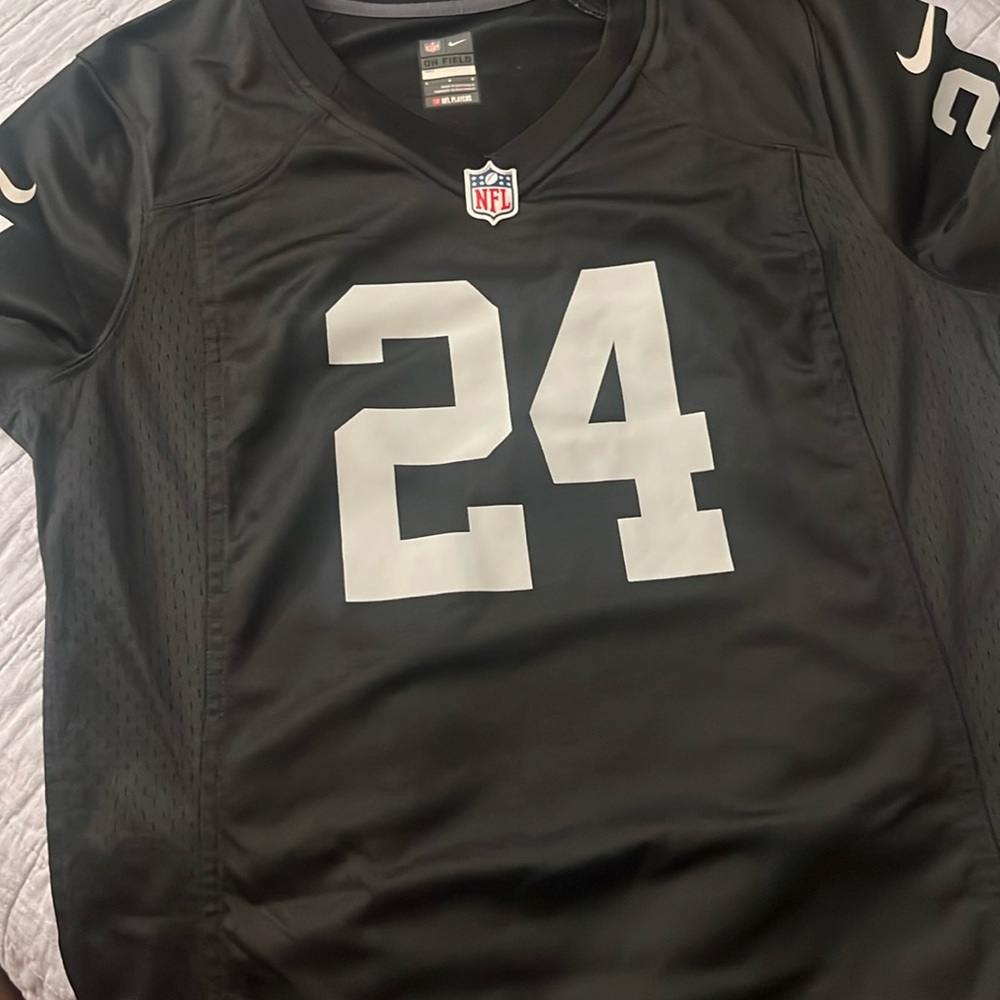 Women’s RAIDERS Nike jersey